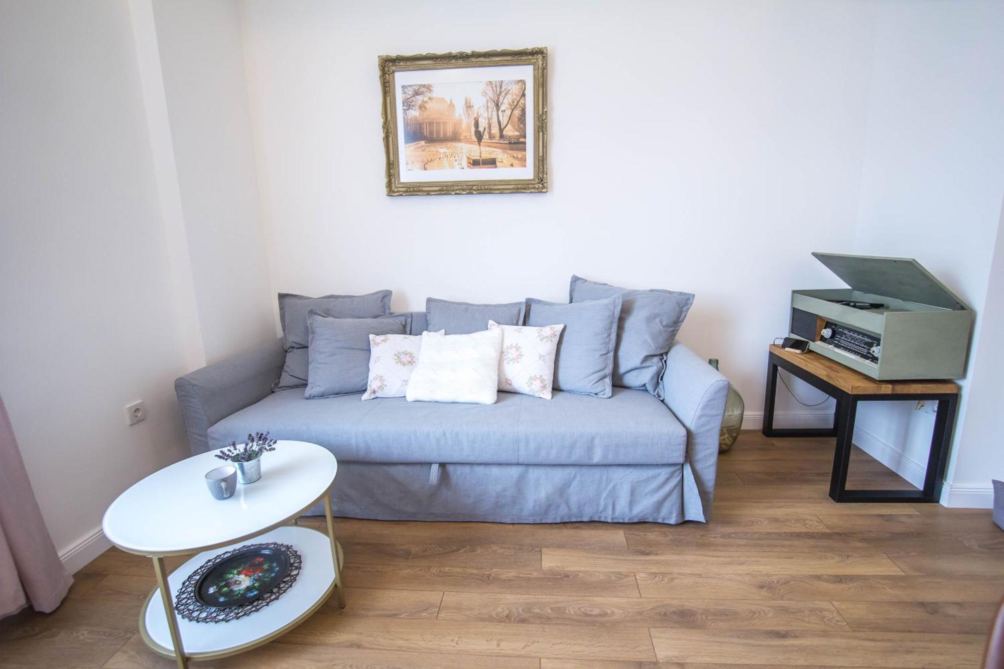 Lion'S Bridge Boutique 2Bdrm Apt, Top Center Gem София Экстерьер фото